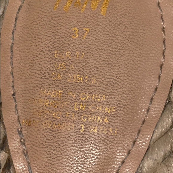H & M Ladie’s Sandals - Picture 6 of 6